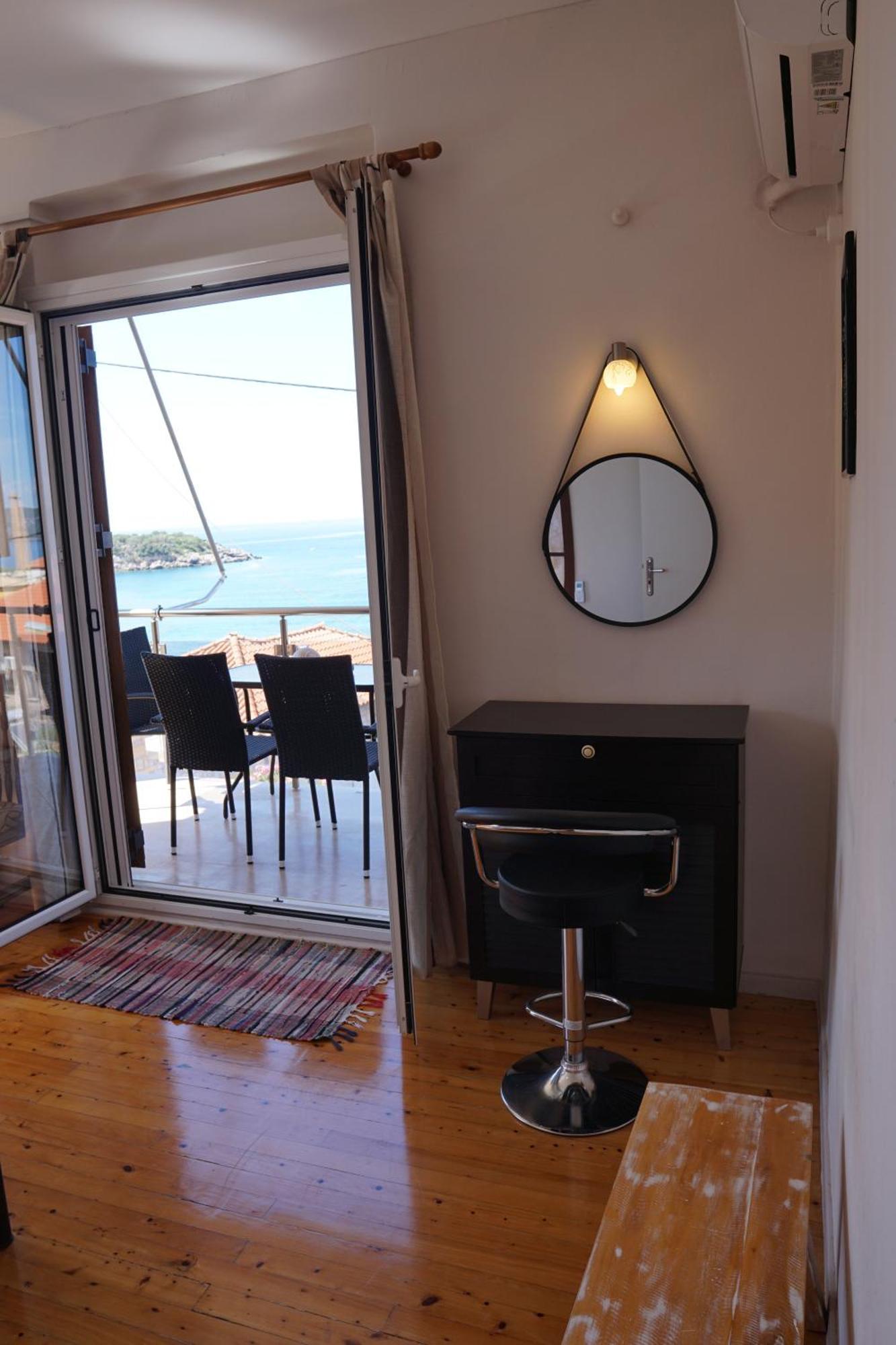 Sea And Sun Apartments 304 Ιδιωτικό Διαμέρισμα كارداميلي المظهر الخارجي الصورة